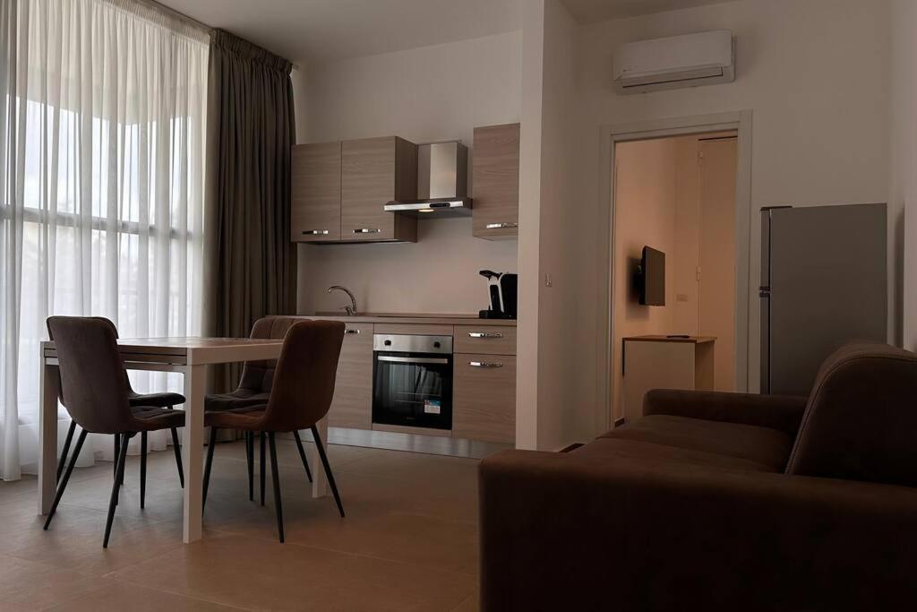 Cconforthotels Puglia Promenade Apartment 3 Барі Екстер'єр фото